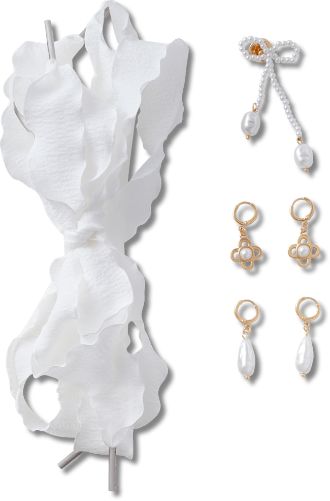 Laces and Pearl Bow Charm Kit