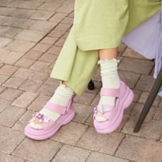 Soho Y-Strap Sandal - Hydrangea
